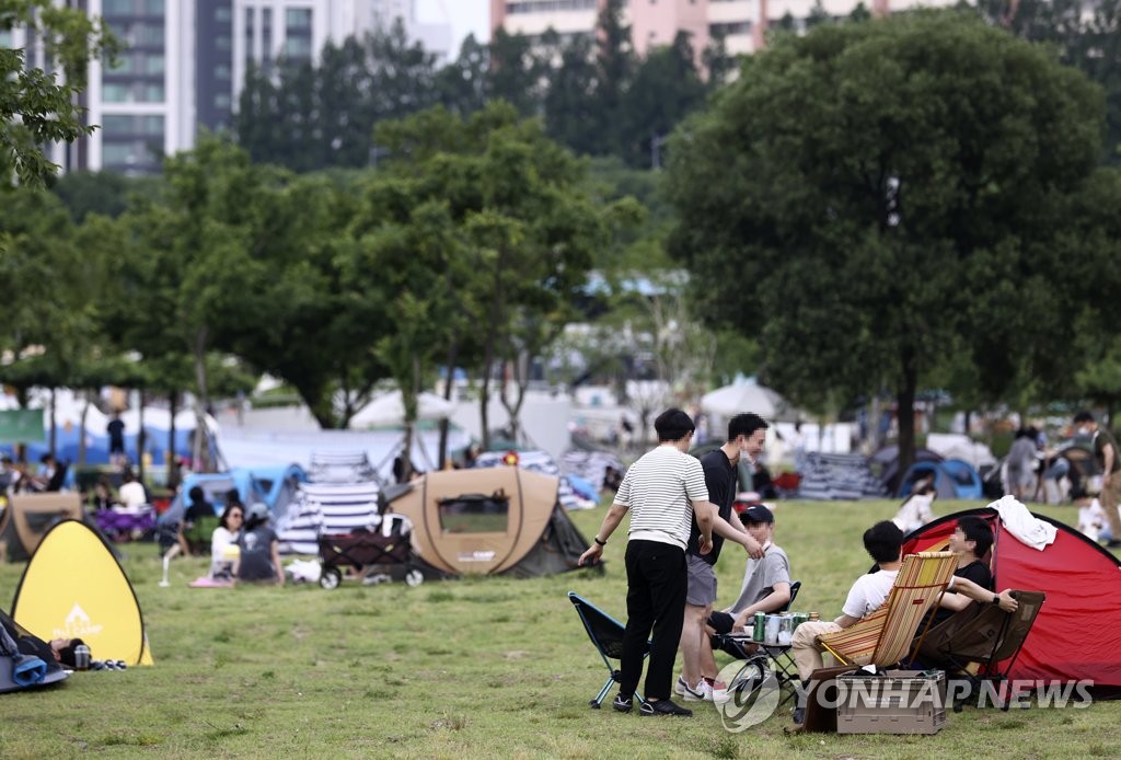 [속보] 서울 176명-경기 149명-대구·인천 각 15명-부산 13명 등 확진