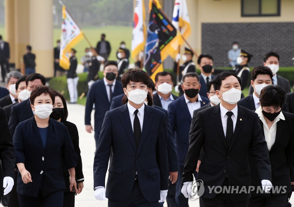 닻올린 이준석 체제…파격·화합 '두 마리 토끼' 잡을까