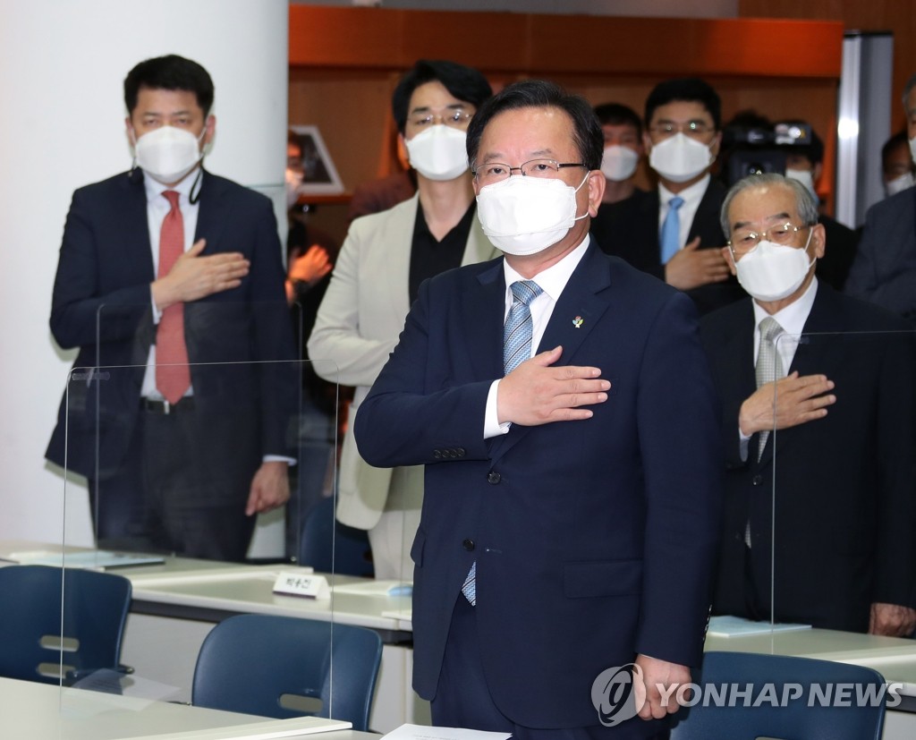 김총리 "北 최고지도자, 대화의 장으로 나오길 요청"(종합)