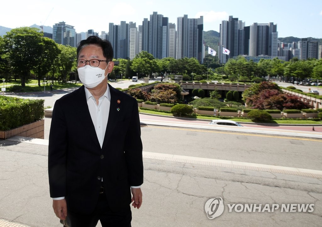 박범계 "직제 개편은 개혁 큰 틀 유지하며 현실 반영"