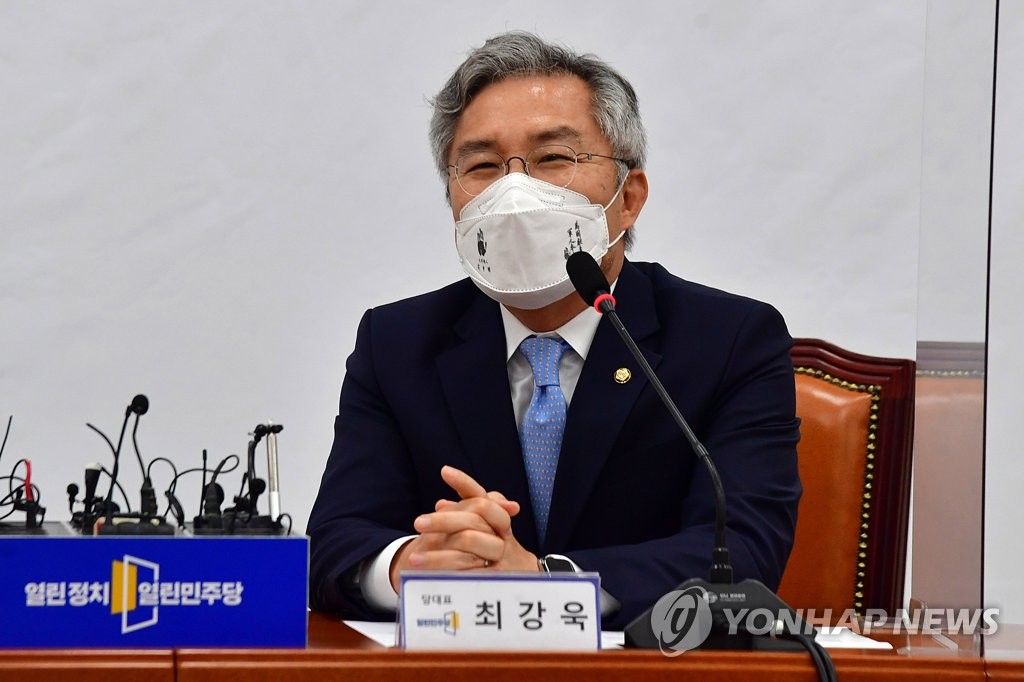 최강욱, 김기표 사퇴에 "靑 부동산 적폐청산 의지 평가"