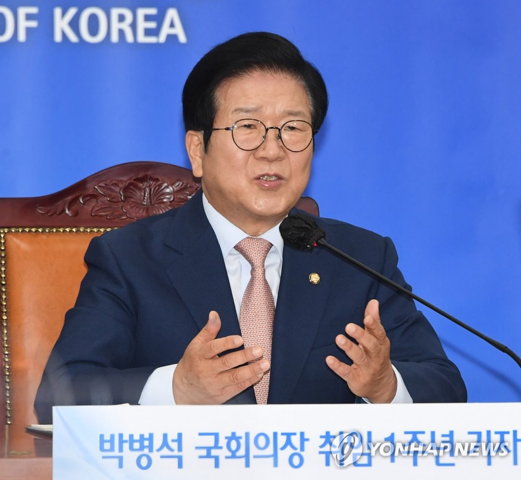 박의장, 최재형 대망론에 "조직 신뢰와 관계…매우 논란적"(종합)