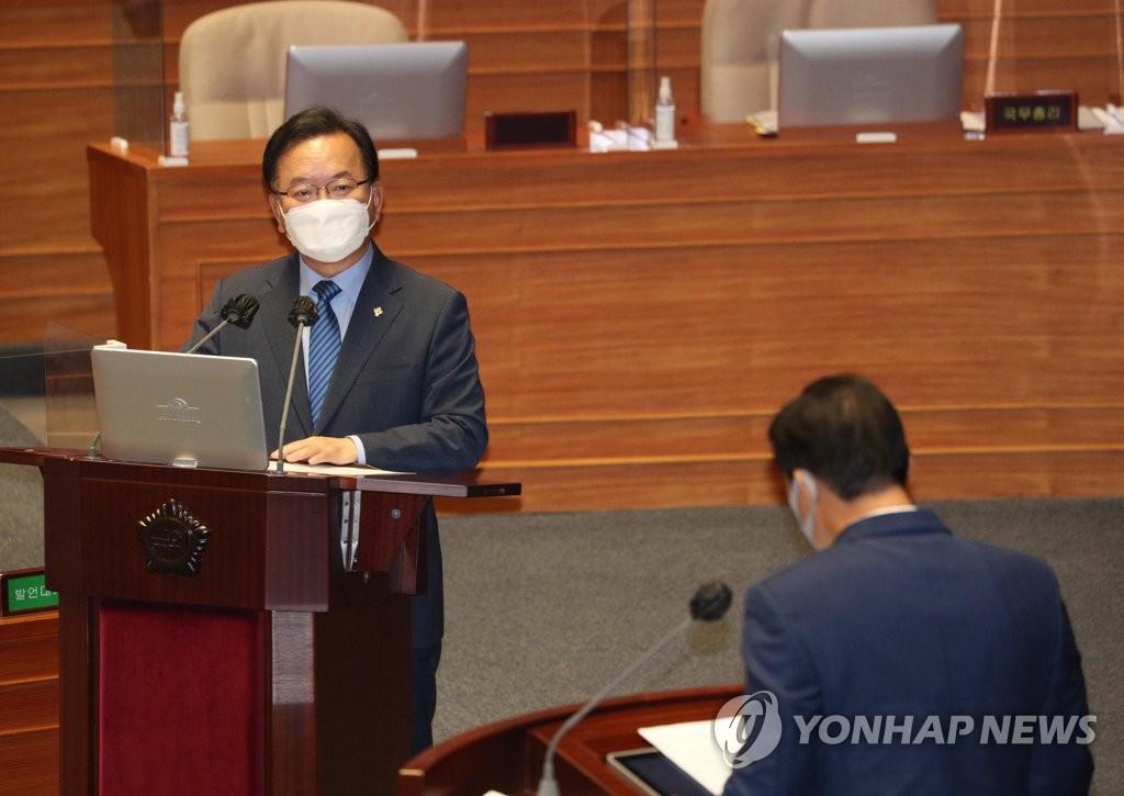 김총리 "원전, 60년간 에너지원…신한울1호기 빨리 정리해야"(종합)