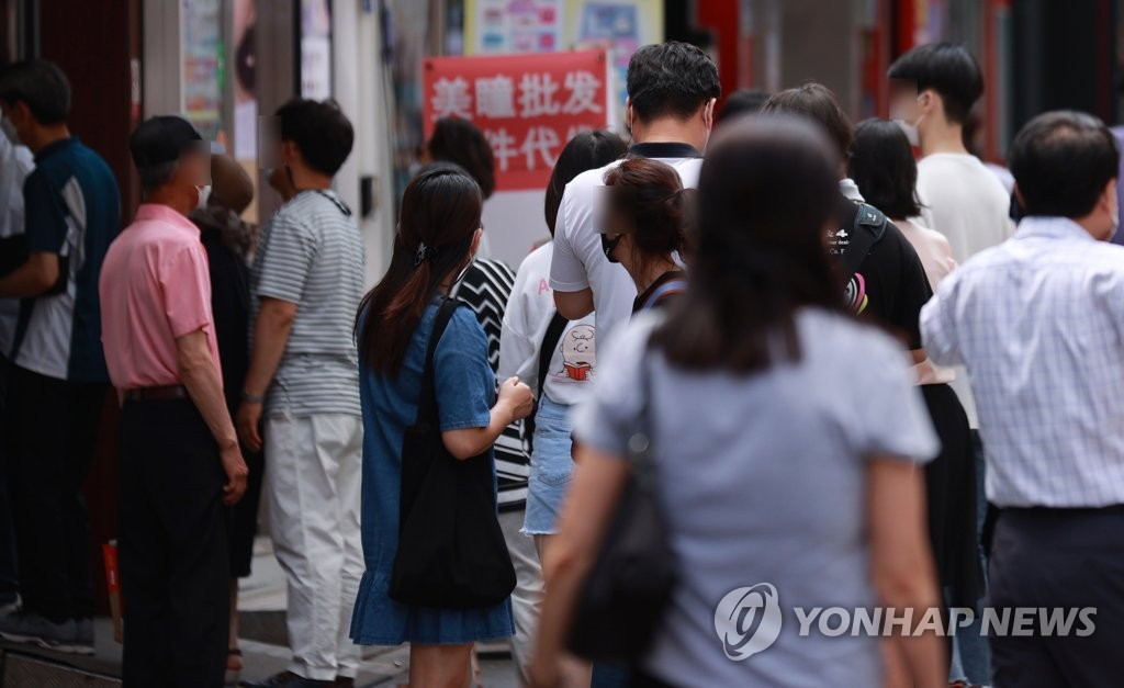 7월부터 수도권-제주 6명, 충남외 비수도권은 8명까지 모임 가능