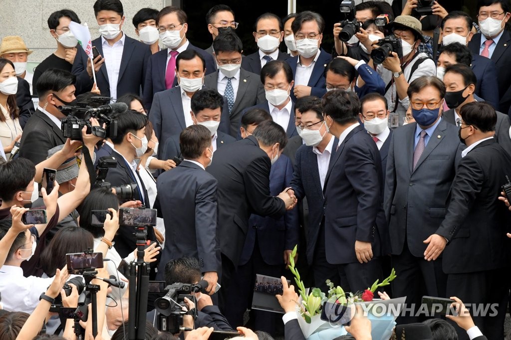 정치철학 같다면서도…尹, 국민의힘 합류엔 일단 물음표(종합)