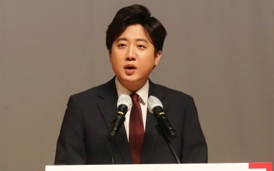 정치권 '젊은 피' 돌풍, 그들은 준비돼 있지 않은 걸까 [여기는 논설실]