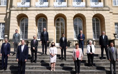 구글·페북 어쩌나…G7 재무장관, '세금구멍 차단·법인세율 하한' 합의