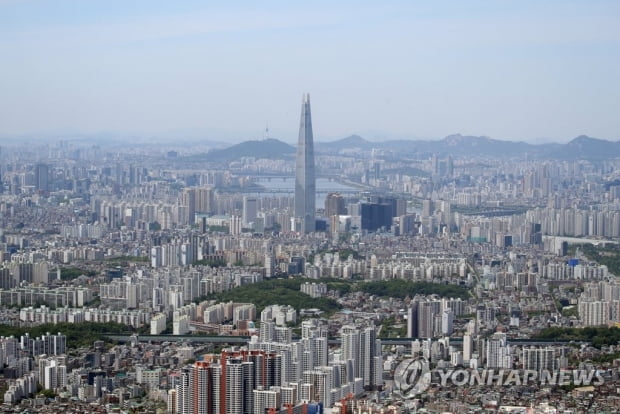 "코로나 후에도 도심 거주수요 증가할 것…주거 공급 늘려야"