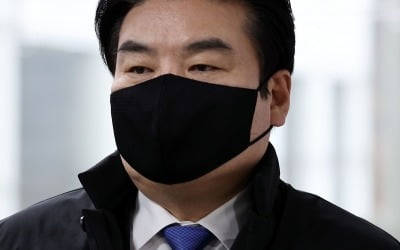 [속보] '뇌물 혐의' 원유철 징역 1년6개월 확정