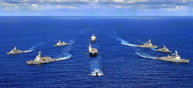 한국이 지난해 9월 미국·일본·호주와 괌 인근 해상에서 진행한 퍼시픽 뱅가드 연합훈련 모습./ 미 7함대사령부 홈페이지 제공