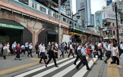 "새벽 5시까지 술 팝니다"…'긴급사태 매너리즘' 빠진 도쿄 [정영효의 인사이드재팬]