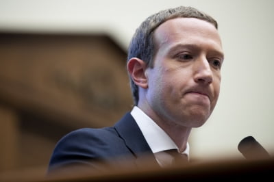 바이든 "페이스북, 잘못된 코로나 정보 방치해 사람들 죽여"