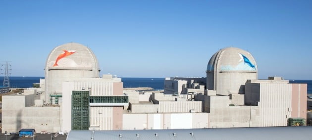 신한울 원자력 발전소 1호기는 지난해 4월 시공을 마친 한국형 원전(APR1400)으로 발전용량은 1천400MW급이며 설계 수명은 60년이다. (연합뉴스)