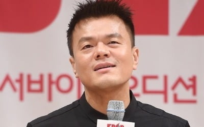 박진영은 365억 어치 JYP 지분을 왜 팔았나 [연예 마켓+]