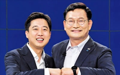 宋 "尹, 대권 도전 이유없다" vs 李 "나라도 뛰어들었을 것"