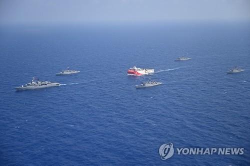 터키 에르도안 "동지중해서 천연자원 탐사 재개할 것"