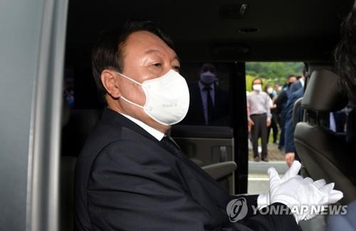 현직 검사장, 윤석열 징계취소 재판 '증언 비공개' 신청