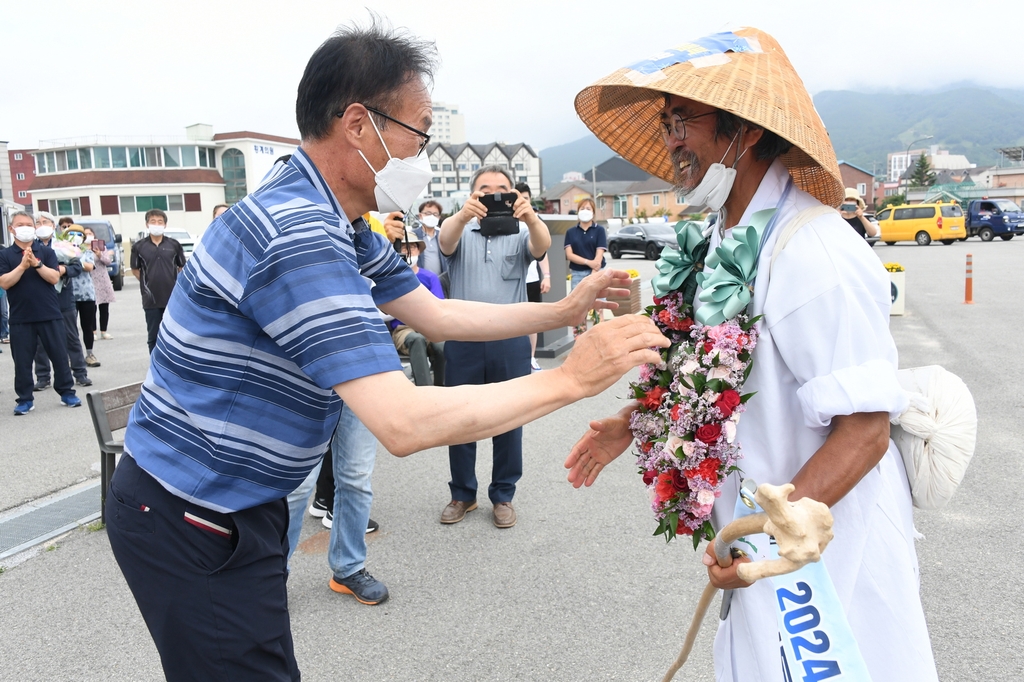 김영교 관장, 100일간 4천㎞ 전국 도보 대장정 완주