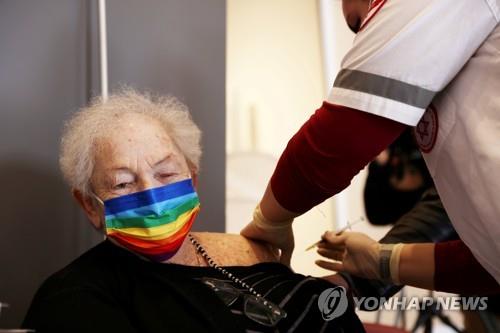 이스라엘, 면역 취약층에 코로나 부스터샷…전체 확대도 검토