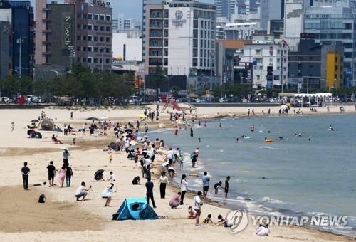 코로나19 확산에 16일부터 포항 해수욕장서 야간 음주 금지