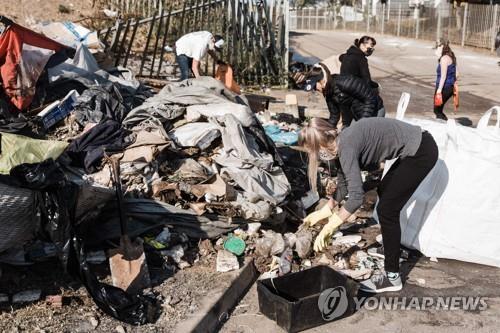 남아공 대통령 "소요는 획책된 것"…사망자 212명으로 늘어(종합)