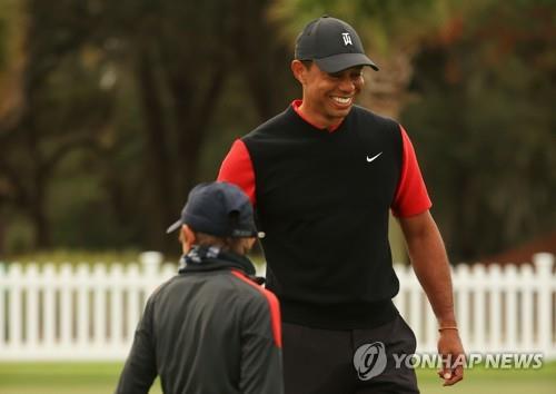 타이거 우즈, 교통사고 직전에 찍은 영상에선 함박웃음