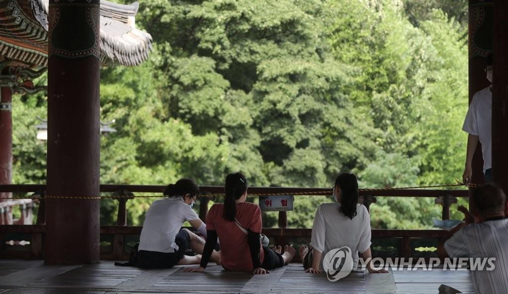 '찜통더위' 이어지는 경남…전역에 폭염특보