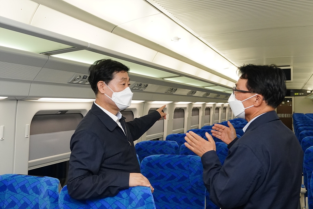 정왕국 한국철도 사장직무대행, 강릉선 KTX-이음 운행 현장점검