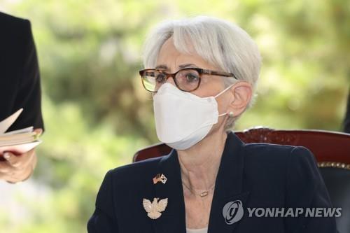 "미중, 톈진 회담서 서로의 패 보여주며 양국관계 재평가할 것"