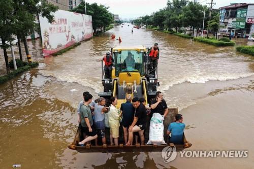 중국 허난성 폭우 사망·실종 68명으로 늘어