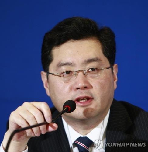 홍콩매체 "친강 中 외교 부부장, 주미대사 부임차 워싱턴 향발"