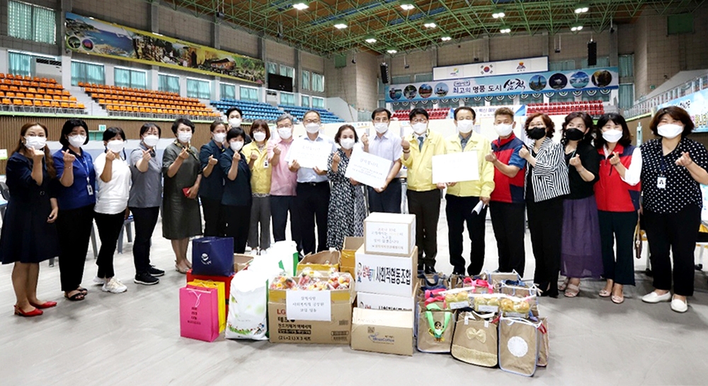 삼척시민, 방역 기관에 간식 전달 재개 "힘내세요"