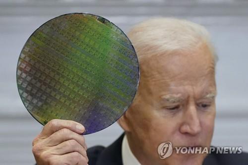 美상무장관 "삼성 등 반도체 보조금 지원여부는 바이든 몫"