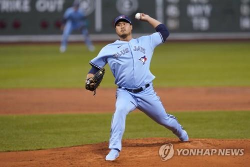 '조부상' 속에 등판한 류현진, 보스턴 상대로 시즌 10승 달성