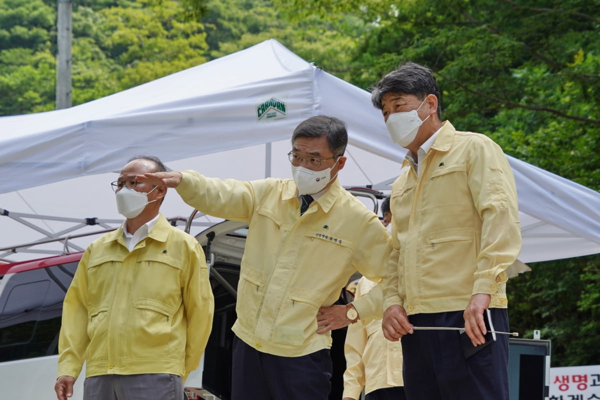 전국 동시 장마 대비 산사태·산지 태양광발전시설 피해 예방 특별대응태세 돌입