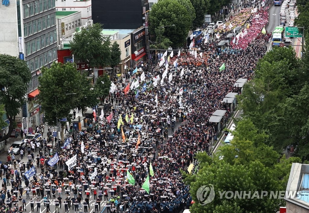 질병청 "민주노총 집회 감염 가능성 높지 않으나 잠복기 배제못해"