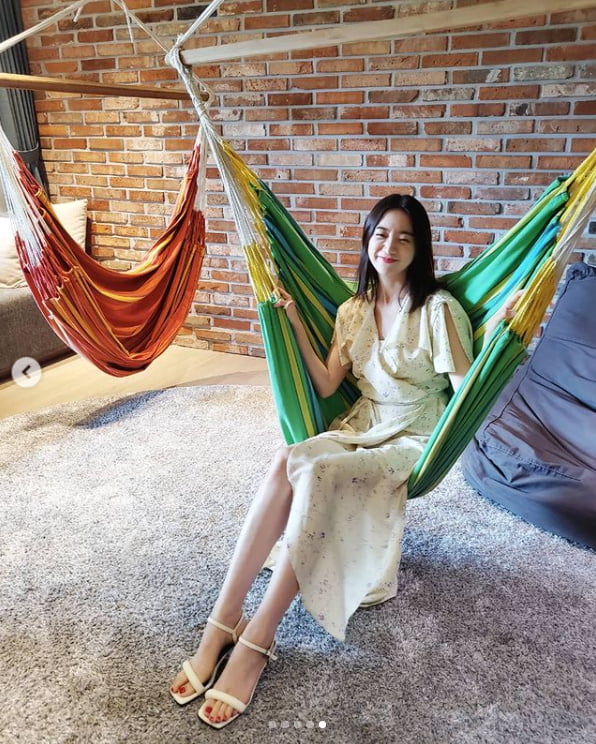 '신민철♥'혜림, 결혼 1년 점점 더 이뻐지네[TEN★]