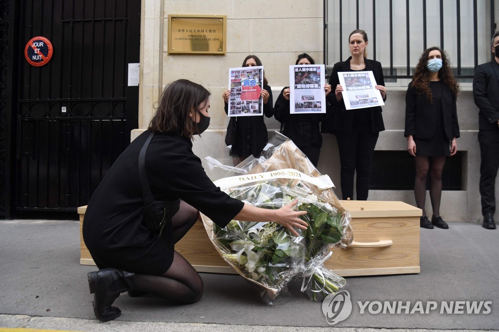 [특파원시선] 적시타 결핍증과 빈과일보 폐간