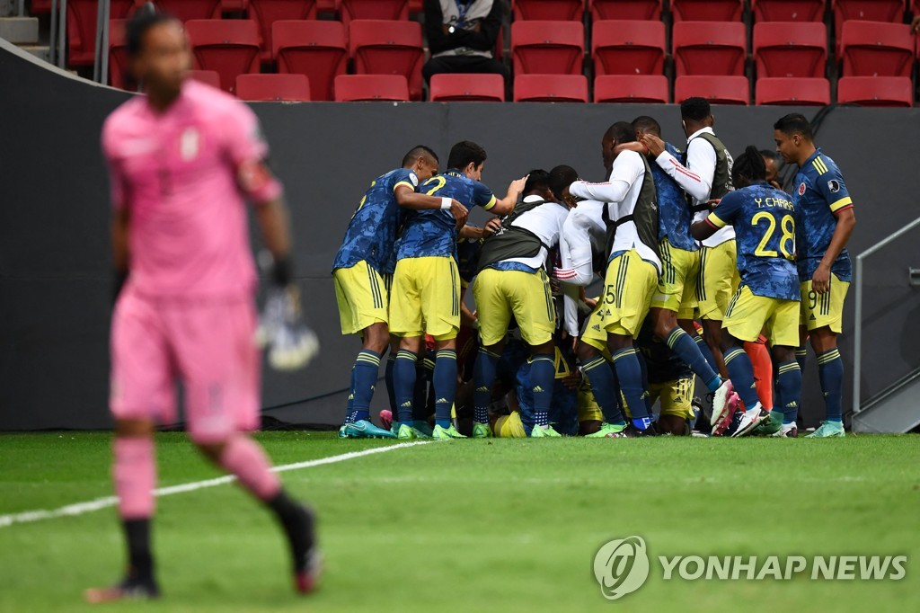 '디아스 멀티골' 콜롬비아, 코파 3·4위전서 페루에 3-2 역전승