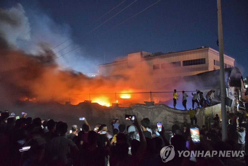 이라크 코로나 치료병원 또 산소탱크 폭발 화재…"50명 사망"(종합2보)