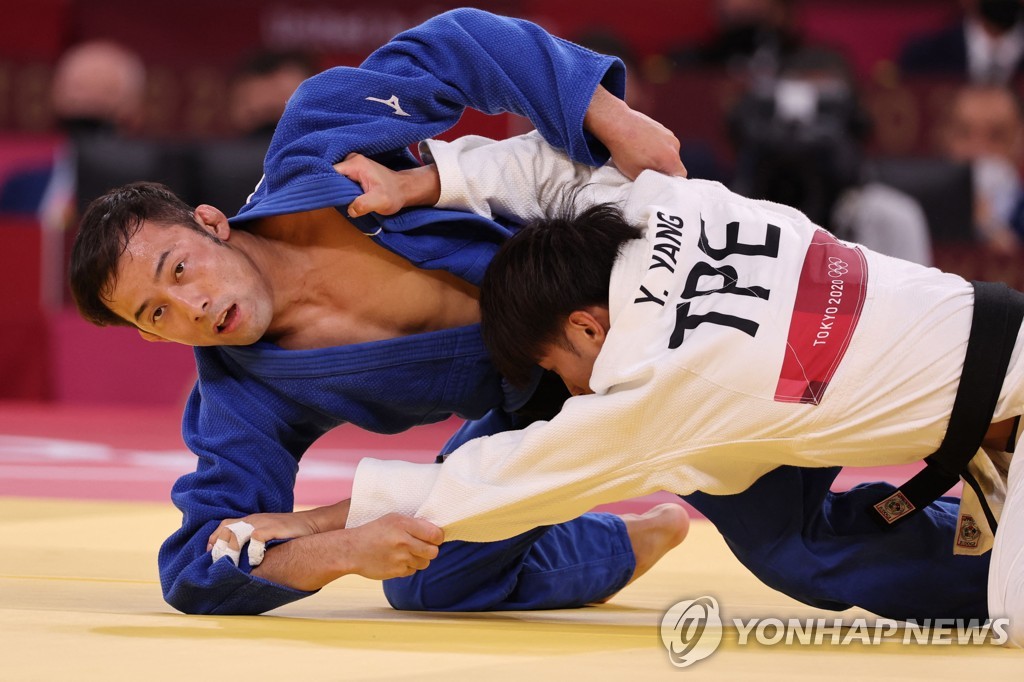 -올림픽- 개최국 일본, 유도서 첫 금메달…남자 60㎏급 다카토 우승(종합)