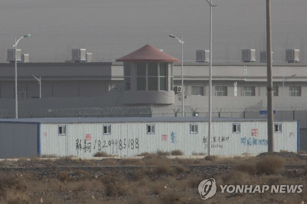 美상원, 中 신장 제품 수입 금지안 통과…중국 "정치 농간"(종합)