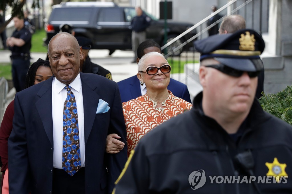 빌 코스비 성폭력 유죄선고 주 대법원서 뒤집혀…2년만에 석방