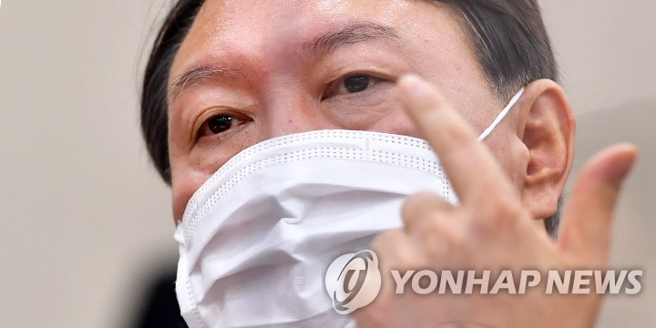 尹, '네거티브'에 정면대응 기조로…"독버섯 놔둘 수 없어"