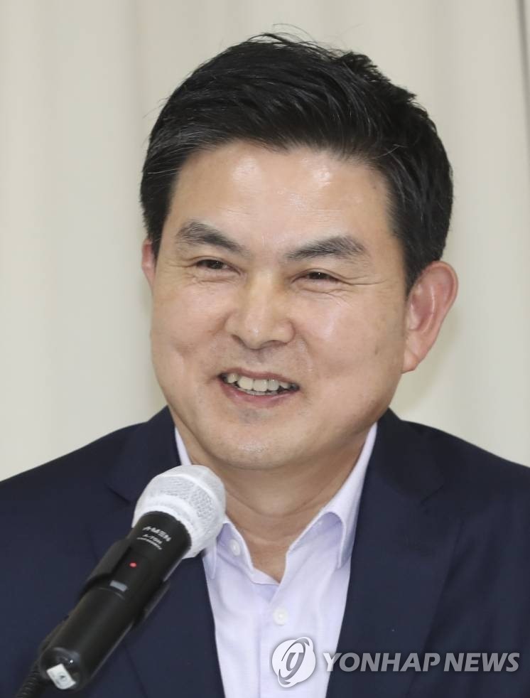 김태호, 다음주 대권도전 선언…"지지율 0% 무시말라"
