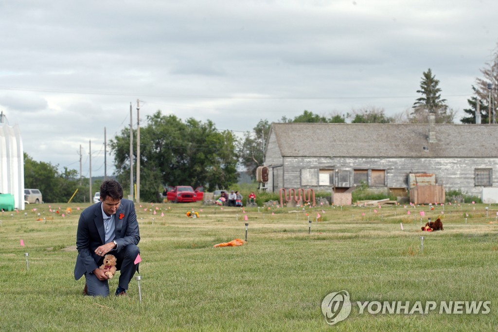 캐나다서 또 원주민 무덤 무더기 발견…벌써 4번째