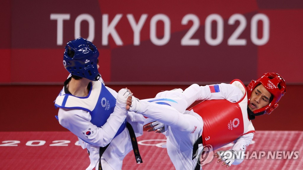 -올림픽- 태권도 심재영·장준, 산뜻한 출발…가볍게 8강행