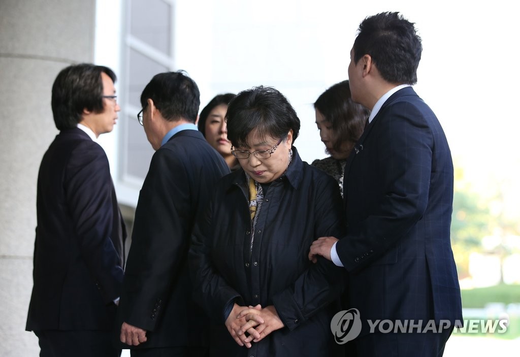 '폭행사망 尹일병' 유족 손배소 일부 승소…국가배상 기각(종합)