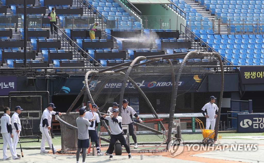 프로야구 두산, 선수단 전원 코로나19 음성…격리 해제