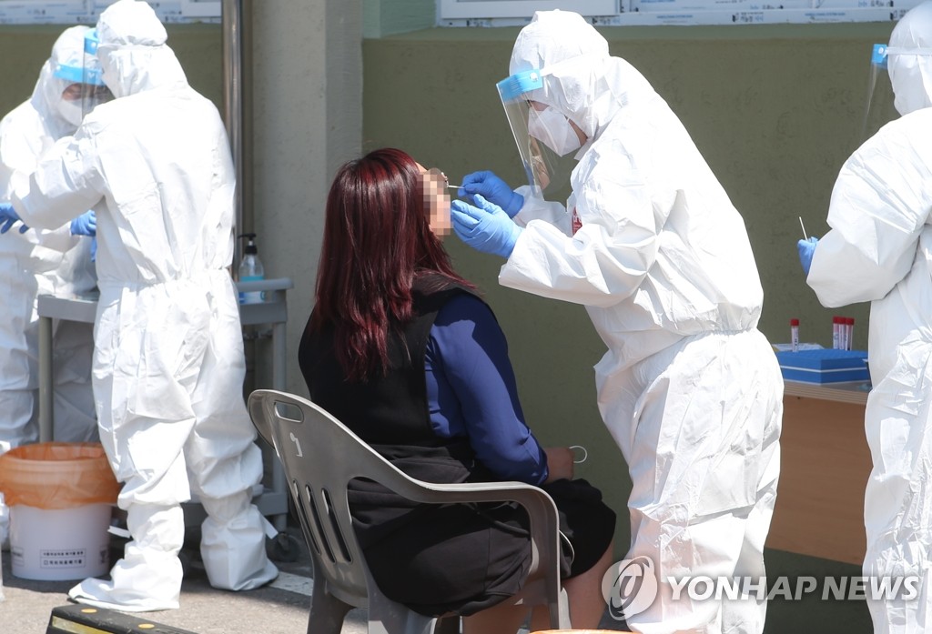 충북 4개 시·군서 10명 확진…'n차 감염' 이어져